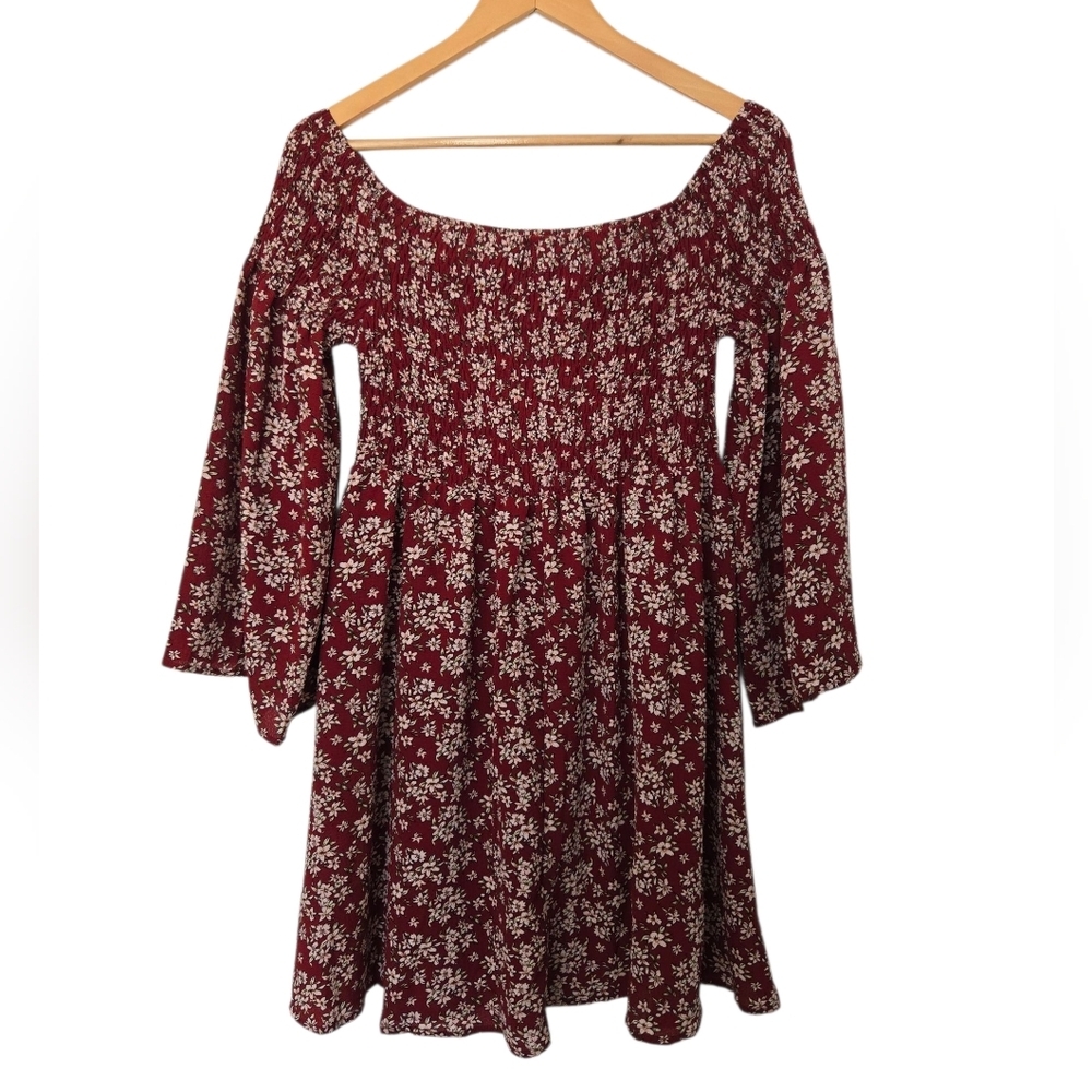 Oney IM Floral Off-Shoulder Dress Size Medium